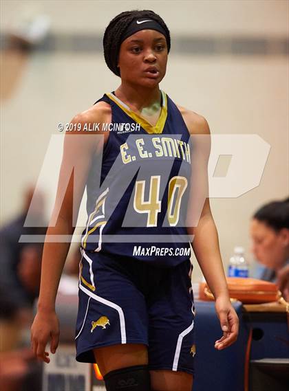 Thumbnail 3 in Knightdale vs. E.E. Smith photogallery.