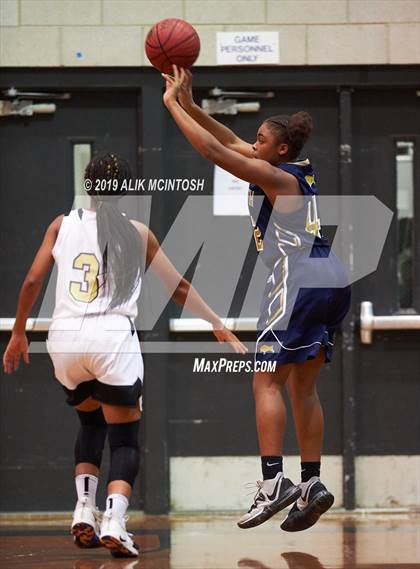 Thumbnail 2 in Knightdale vs. E.E. Smith photogallery.