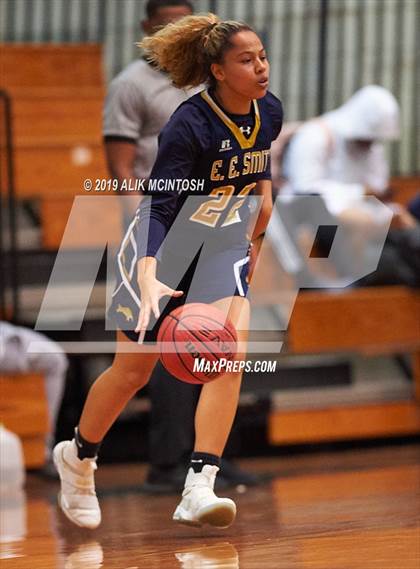 Thumbnail 3 in Knightdale vs. E.E. Smith photogallery.
