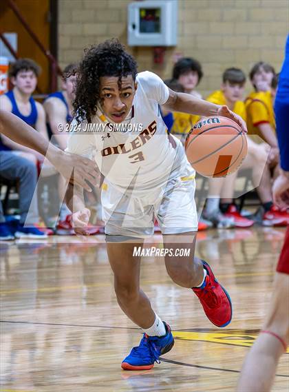 Thumbnail 2 in Roxana @ East Alton-Wood River (State Farm Shootout) photogallery.