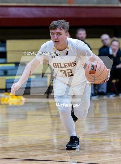 Thumbnail 1 in Roxana @ East Alton-Wood River (State Farm Shootout) photogallery.
