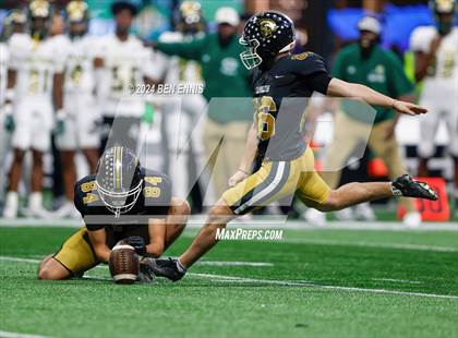 Thumbnail 1 in Grayson vs. Carrollton (GHSA 6A Championship) photogallery.