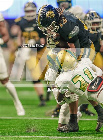 Thumbnail 1 in Grayson vs. Carrollton (GHSA 6A Championship) photogallery.
