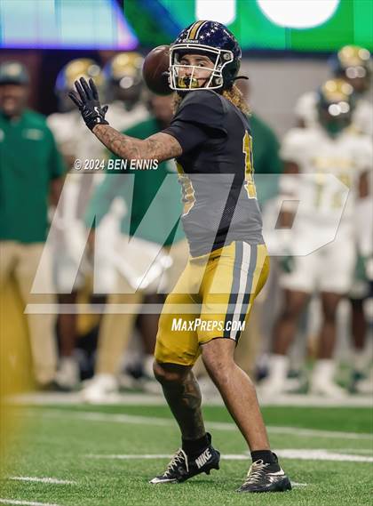 Thumbnail 1 in Grayson vs. Carrollton (GHSA 6A Championship) photogallery.