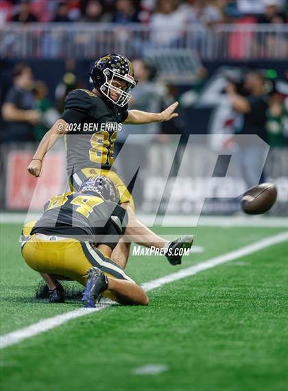 Thumbnail 3 in Grayson vs. Carrollton (GHSA 6A Championship) photogallery.