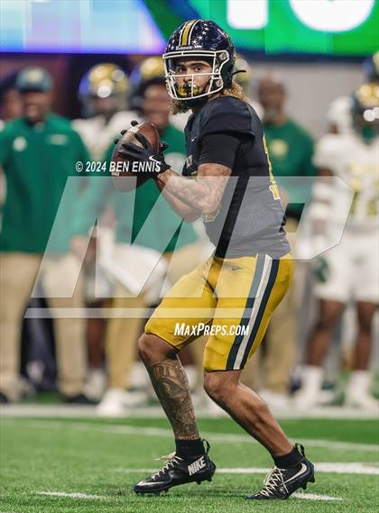 Thumbnail 1 in Grayson vs. Carrollton (GHSA 6A Championship) photogallery.