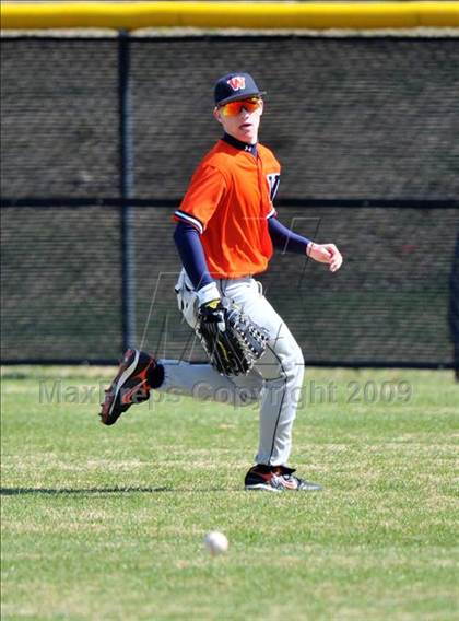 Thumbnail 1 in Wakeland vs. Creekview (Creekview Tournament) photogallery.