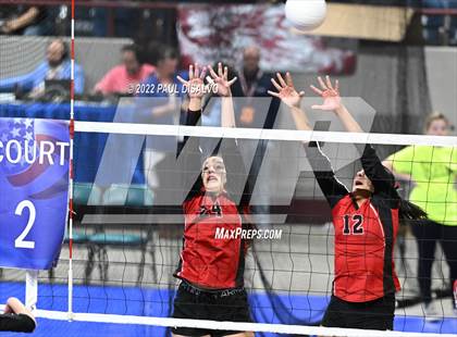 Thumbnail 2 in Strasburg vs. Hoehne (CHSAA 2A 1st Round) photogallery.