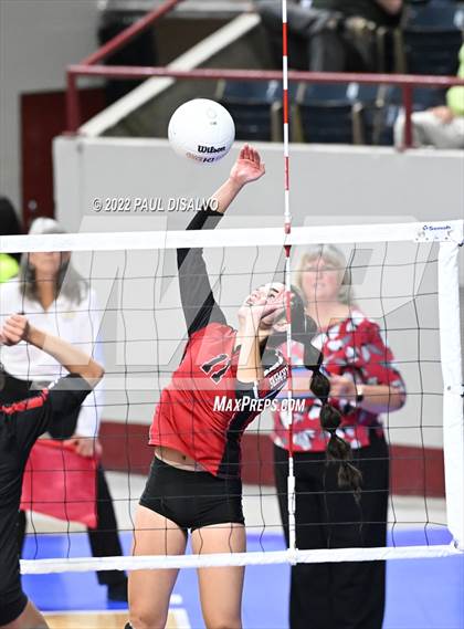 Thumbnail 2 in Strasburg vs. Hoehne (CHSAA 2A 1st Round) photogallery.