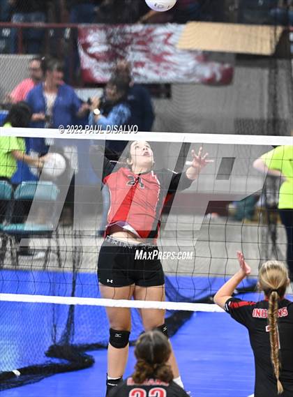Thumbnail 1 in Strasburg vs. Hoehne (CHSAA 2A 1st Round) photogallery.