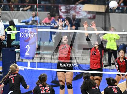 Thumbnail 3 in Strasburg vs. Hoehne (CHSAA 2A 1st Round) photogallery.