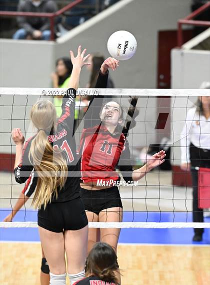 Thumbnail 3 in Strasburg vs. Hoehne (CHSAA 2A 1st Round) photogallery.