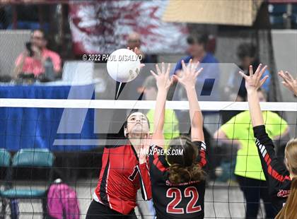 Thumbnail 2 in Strasburg vs. Hoehne (CHSAA 2A 1st Round) photogallery.