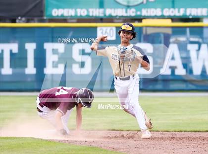 Thumbnail 2 in Kingston vs Newburgh Free Academy (NYSPHSAA Section 9 AAA Final) photogallery.