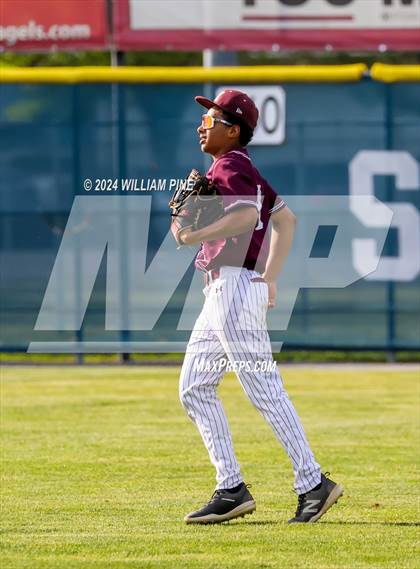 Thumbnail 1 in Kingston vs Newburgh Free Academy (NYSPHSAA Section 9 AAA Final) photogallery.