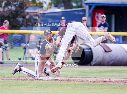 Thumbnail 3 in Kingston vs Newburgh Free Academy (NYSPHSAA Section 9 AAA Final) photogallery.