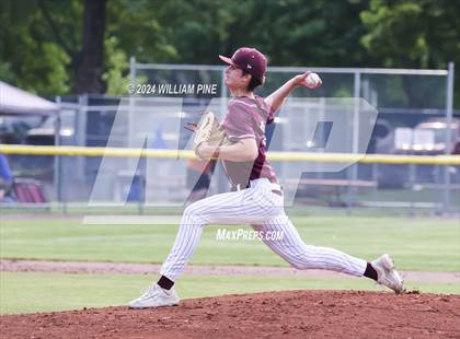Thumbnail 2 in Kingston vs Newburgh Free Academy (NYSPHSAA Section 9 AAA Final) photogallery.