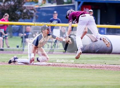 Thumbnail 3 in Kingston vs Newburgh Free Academy (NYSPHSAA Section 9 AAA Final) photogallery.
