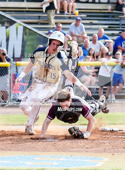 Thumbnail 2 in Kingston vs Newburgh Free Academy (NYSPHSAA Section 9 AAA Final) photogallery.