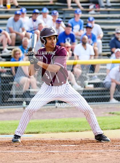 Thumbnail 2 in Kingston vs Newburgh Free Academy (NYSPHSAA Section 9 AAA Final) photogallery.