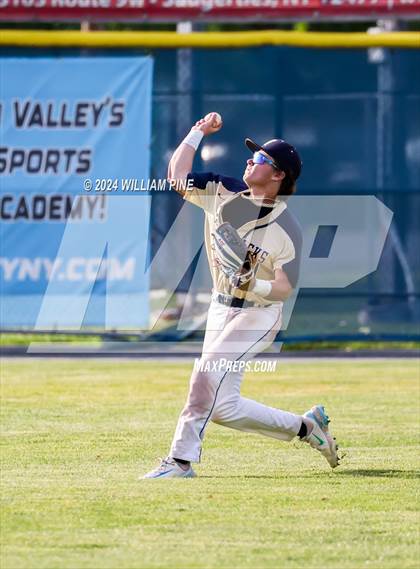 Thumbnail 3 in Kingston vs Newburgh Free Academy (NYSPHSAA Section 9 AAA Final) photogallery.