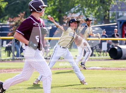 Thumbnail 3 in Kingston vs Newburgh Free Academy (NYSPHSAA Section 9 AAA Final) photogallery.