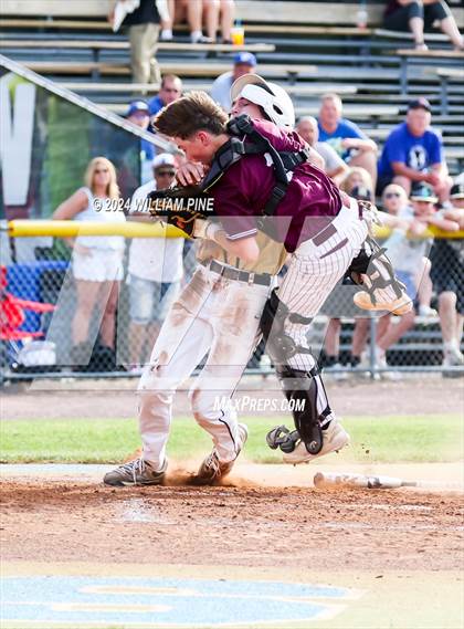 Thumbnail 3 in Kingston vs Newburgh Free Academy (NYSPHSAA Section 9 AAA Final) photogallery.