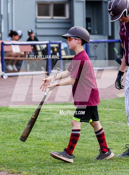 Thumbnail 1 in Kingston vs Newburgh Free Academy (NYSPHSAA Section 9 AAA Final) photogallery.