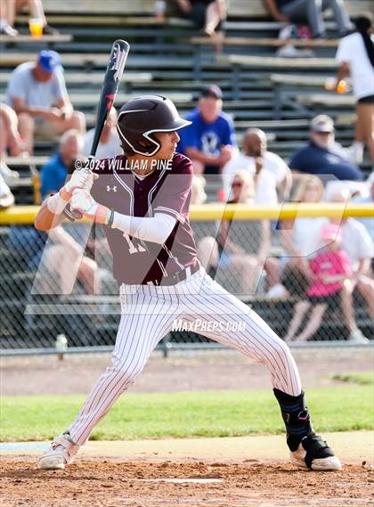 Thumbnail 2 in Kingston vs Newburgh Free Academy (NYSPHSAA Section 9 AAA Final) photogallery.