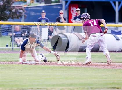 Thumbnail 3 in Kingston vs Newburgh Free Academy (NYSPHSAA Section 9 AAA Final) photogallery.