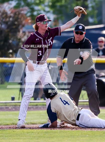 Thumbnail 3 in Kingston vs Newburgh Free Academy (NYSPHSAA Section 9 AAA Final) photogallery.