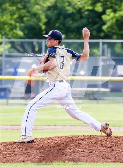 Thumbnail 1 in Kingston vs Newburgh Free Academy (NYSPHSAA Section 9 AAA Final) photogallery.