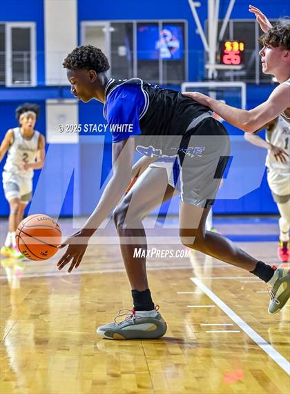 Thumbnail 3 in Riviera Prep v DME Academy (IMG Ascender Classic) photogallery.