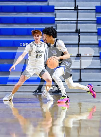 Thumbnail 2 in Riviera Prep v DME Academy (IMG Ascender Classic) photogallery.