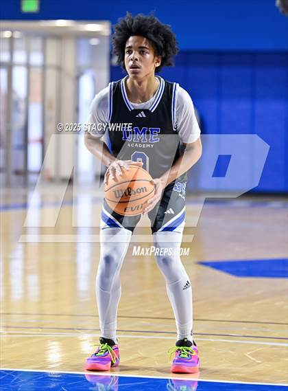 Thumbnail 1 in Riviera Prep v DME Academy (IMG Ascender Classic) photogallery.