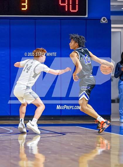 Thumbnail 2 in Riviera Prep v DME Academy (IMG Ascender Classic) photogallery.