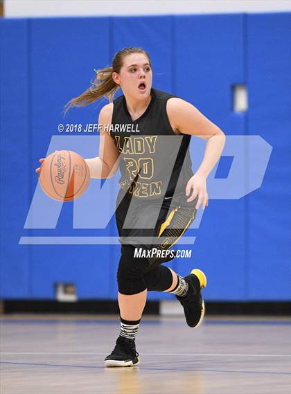 Thumbnail 3 in Garfield vs. Newton Falls (OHSAA Division III District Semifinal) photogallery.