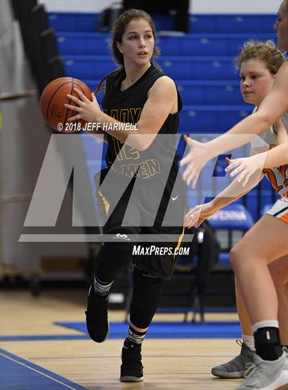 Thumbnail 2 in Garfield vs. Newton Falls (OHSAA Division III District Semifinal) photogallery.