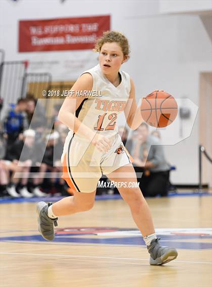 Thumbnail 1 in Garfield vs. Newton Falls (OHSAA Division III District Semifinal) photogallery.