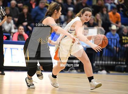 Thumbnail 2 in Garfield vs. Newton Falls (OHSAA Division III District Semifinal) photogallery.