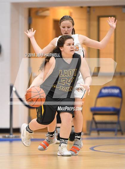 Thumbnail 1 in Garfield vs. Newton Falls (OHSAA Division III District Semifinal) photogallery.