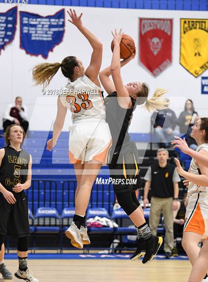Thumbnail 2 in Garfield vs. Newton Falls (OHSAA Division III District Semifinal) photogallery.