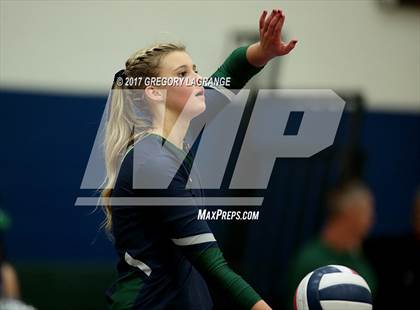Thumbnail 2 in Liberty vs Reedy photogallery.