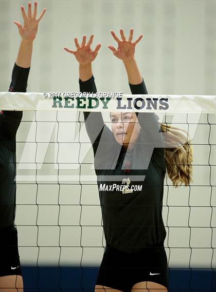Thumbnail 1 in Liberty vs Reedy photogallery.