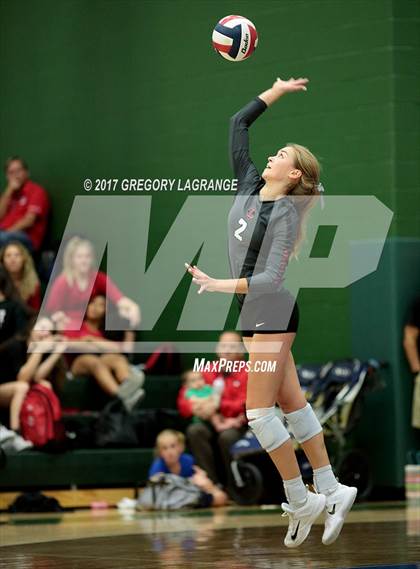 Thumbnail 2 in Liberty vs Reedy photogallery.