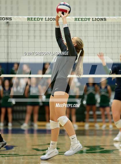 Thumbnail 2 in Liberty vs Reedy photogallery.