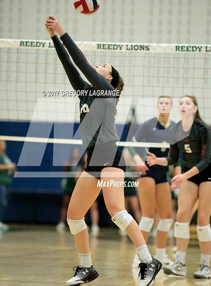 Thumbnail 1 in Liberty vs Reedy photogallery.