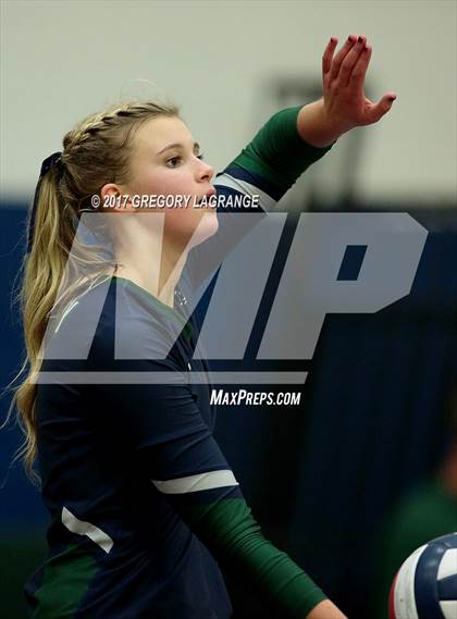 Thumbnail 1 in Liberty vs Reedy photogallery.