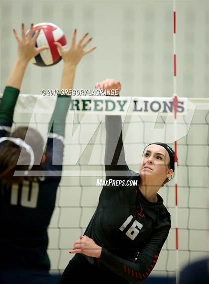 Thumbnail 3 in Liberty vs Reedy photogallery.