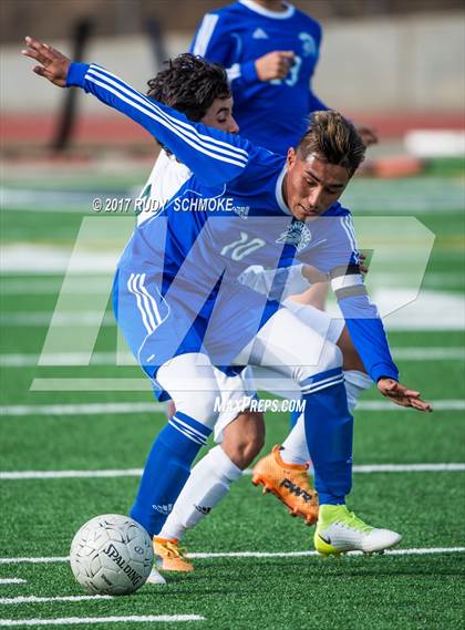 Thumbnail 1 in Chula Vista vs. Helix photogallery.